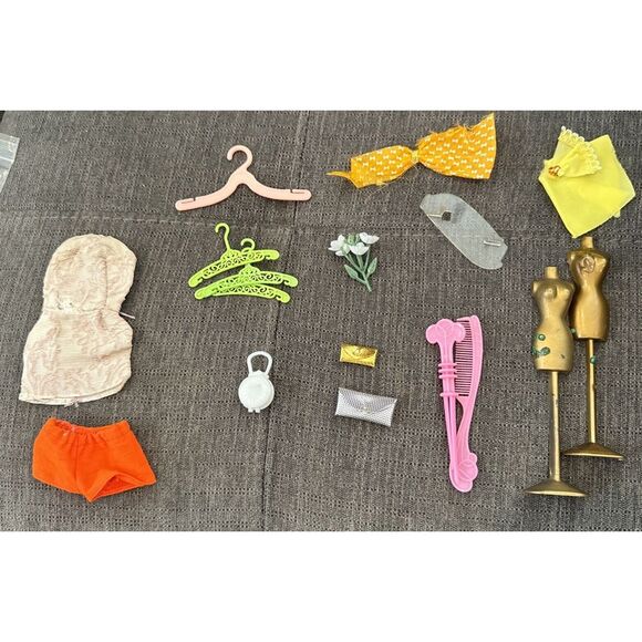 Barbie & Misc. Doll Accessories Lot! - Picture 10 of 10